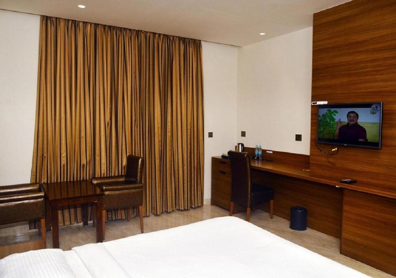Golden Residency Hotel Ramanathapuram Exterior foto