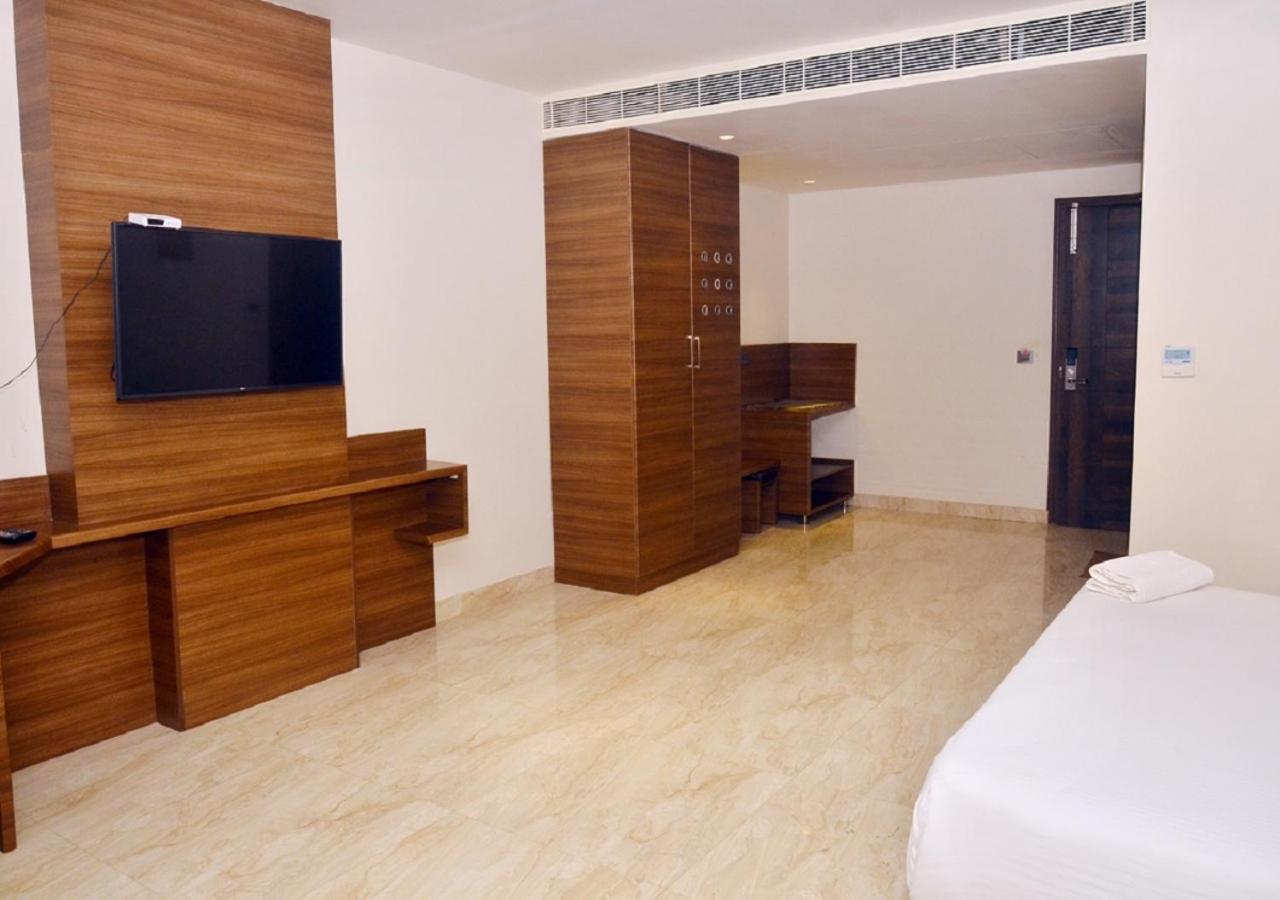 Golden Residency Hotel Ramanathapuram Exterior foto